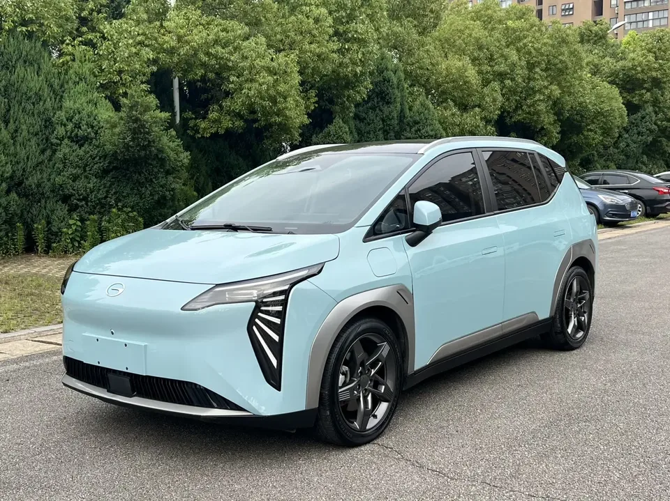 AION Y AION Y 2023 Plus 510 Technology Edition LiFePO4 2023 — photo 1, buy with delivery to Moscow