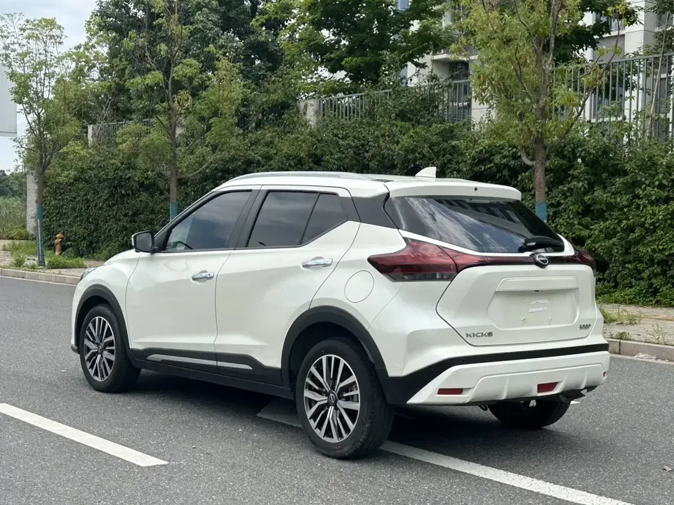 Nissan Jinke Jinke 2023 1.5L Jinqing model, the most powerful luxury version 2023 — thumbnail 4