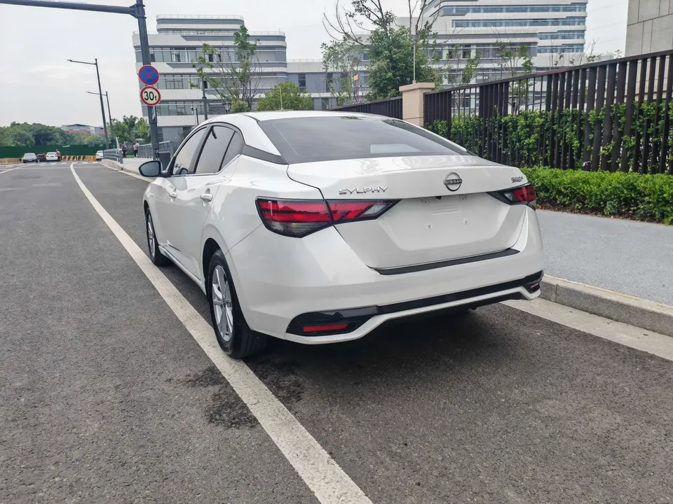 Nissan Sylphy Sylphy 2026 1.6L CVT True Edition 2026 — thumbnail 4