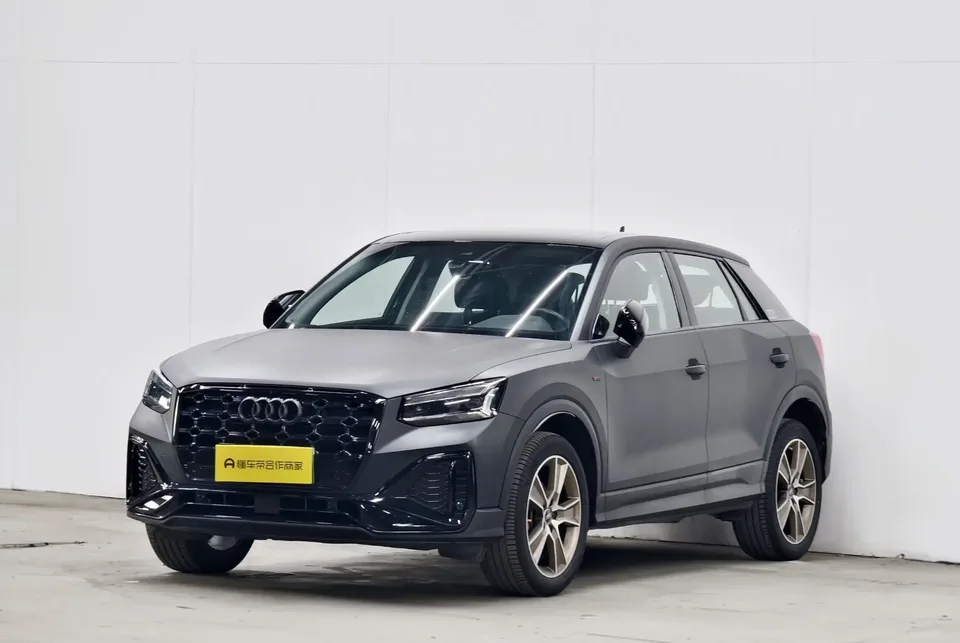 Audi Q2L Audi Q2L 2022 35 TFSI Progressive Dynamic 2022 — photo 1, buy with delivery to Moscow