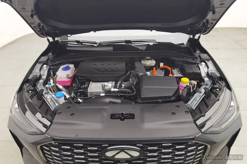 Chery Fengyun A8L Fengyun A8L 2025 145km Luxury 2024 — thumbnail 2