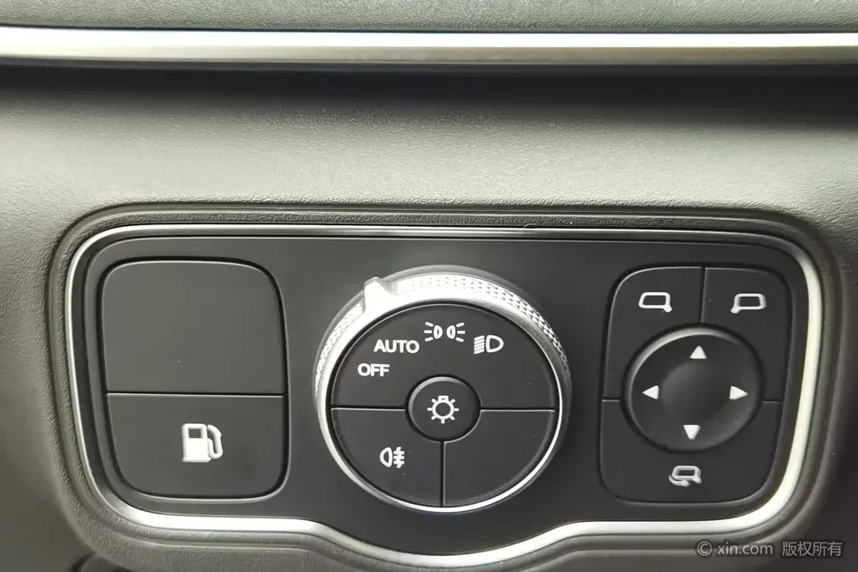Chery Fengyun A8L Fengyun A8L 2025 145km Luxury 2024 — thumbnail 4