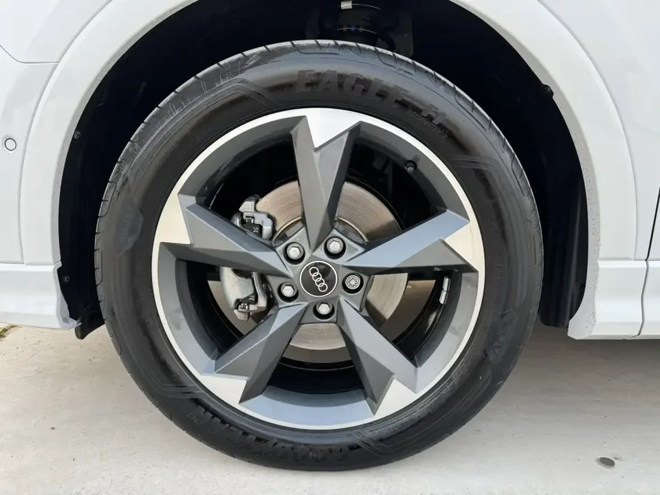 Audi Q3 Audi Q3 2022 35 TFSI Stylish Dynamic 2022 — миниатюра 3