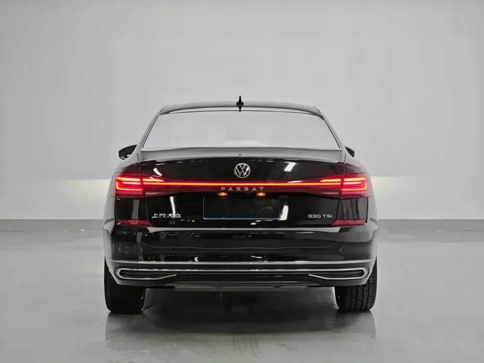 Volkswagen Passat Passat 2023 280TSI Business Edition 2023 — thumbnail 2