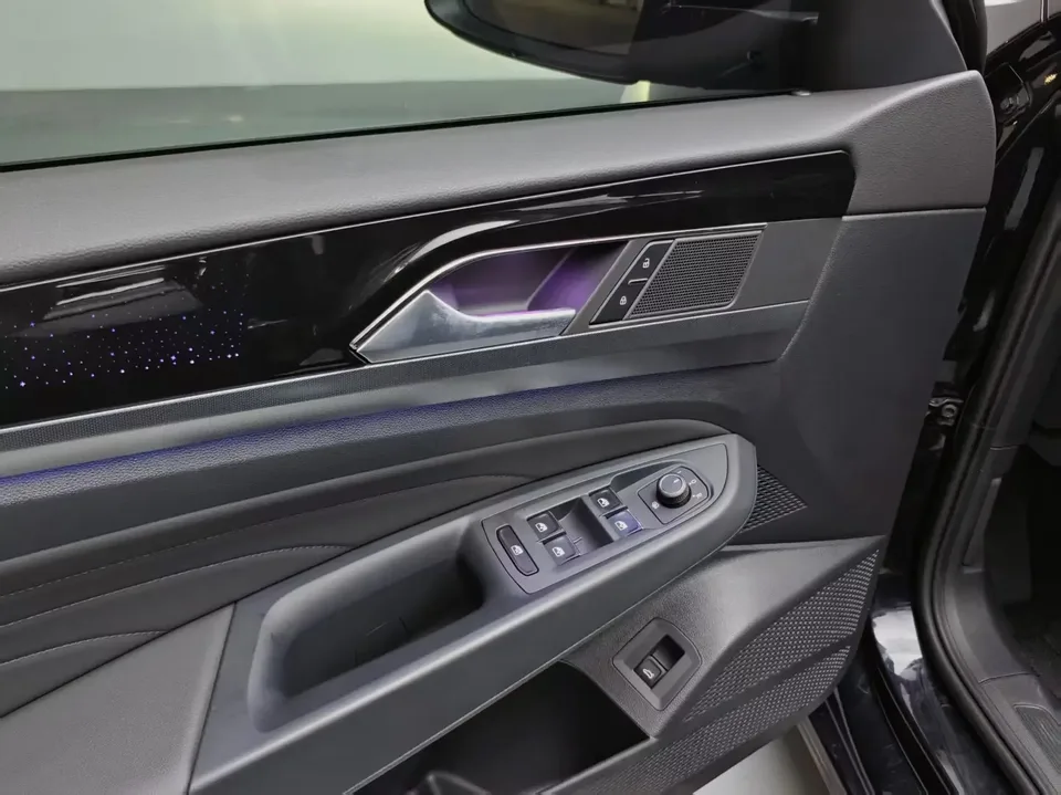 Volkswagen Passat Passat 2023 280TSI Business Edition 2023 — thumbnail 3