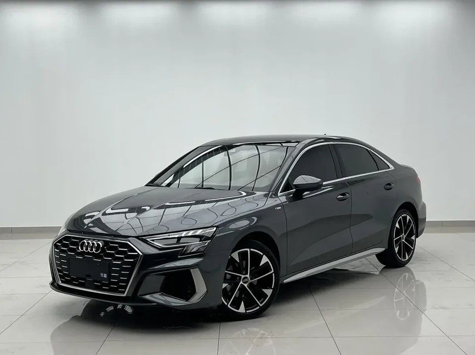Audi A3 Audi A3 2023 A3L Limousine 35 TFSI facelift: stylish and sporty 2023 — photo 1, buy with delivery to Moscow