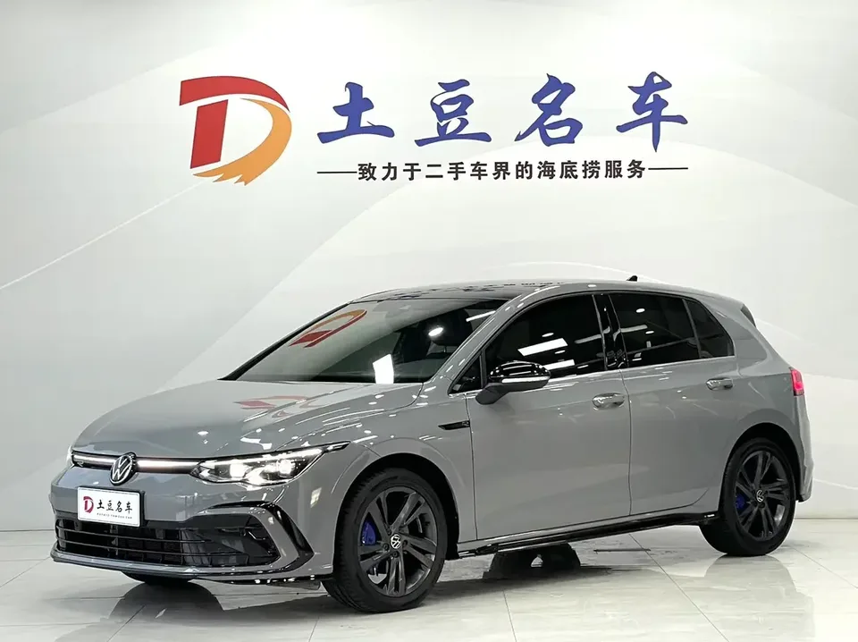 Volkswagen Golf golf 2021 280TSI DSG R-Line 2022 — photo 1, buy with delivery to Moscow