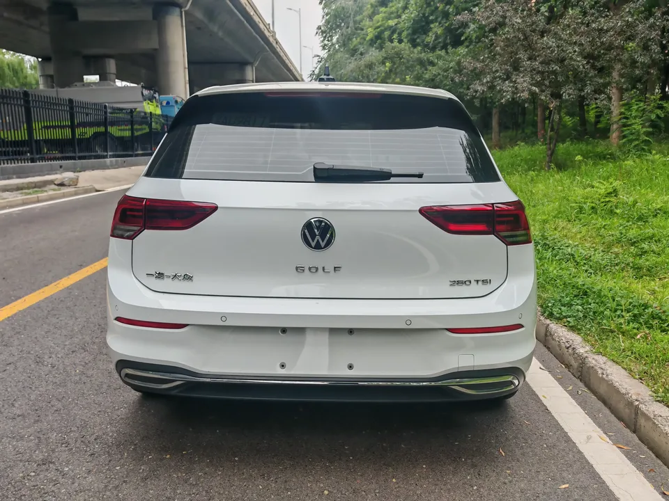 Volkswagen Golf golf 2021 280TSI DSG R-Line 2022 — thumbnail 2