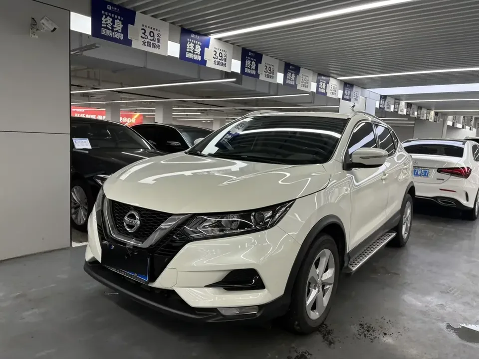 Nissan Qashqai Qashqai 2021 2.0L XV Prem Pro Luxury Pilot Edition 2022 — photo 1, buy with delivery to Moscow