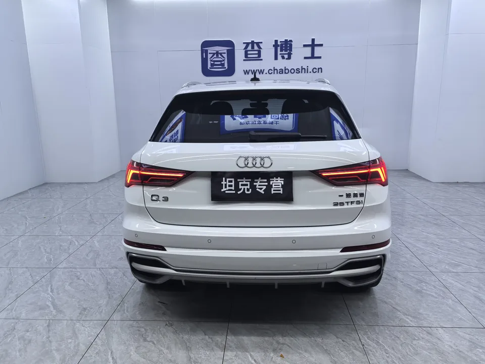 Audi Q3 Audi Q3 2022 35 TFSI Stylish Dynamic 2023 — thumbnail 2