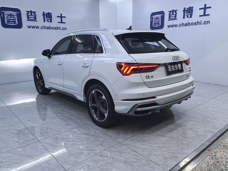 Audi Q3 Audi Q3 2022 35 TFSI Stylish Dynamic 2023 — thumbnail 4