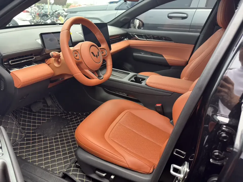 Wuling Starlight EV Wuling Starlight EV 2025 610km Smart Flagship 2025 — thumbnail 4