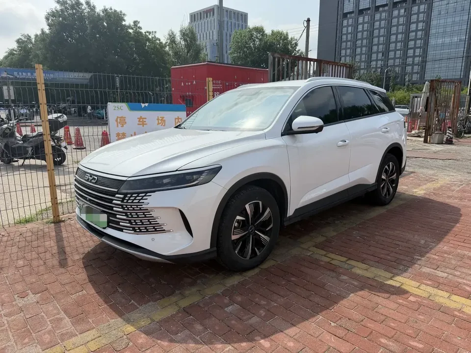 BYD Sea Lion 05DM Sea Lion 05DM 2025 DM-i 75KM Deluxe 2025 — photo 1, buy with delivery to Moscow