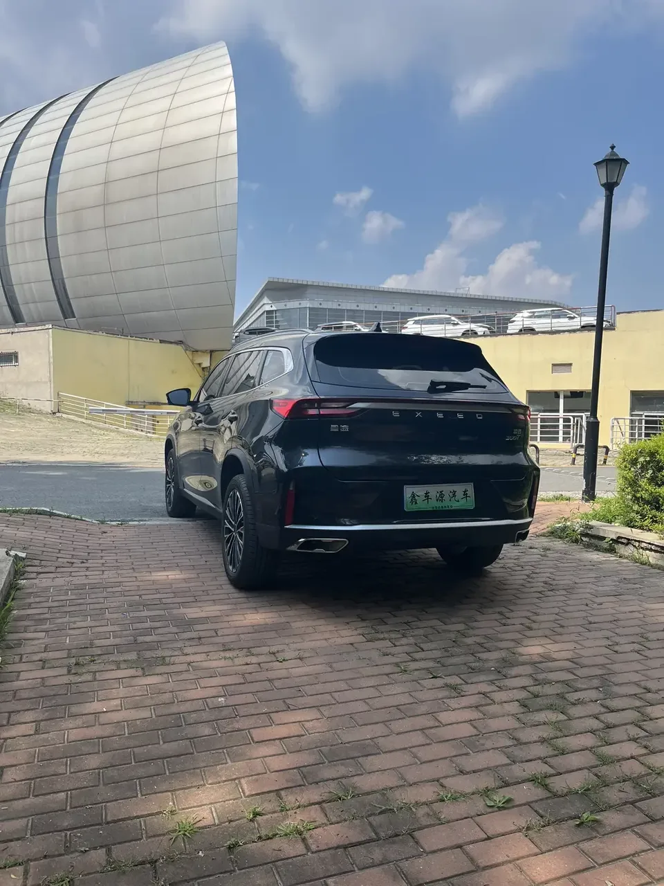 Exeed TXL Stars in the clouds 2025 300T 2WD Night Edition 2025 — thumbnail 4