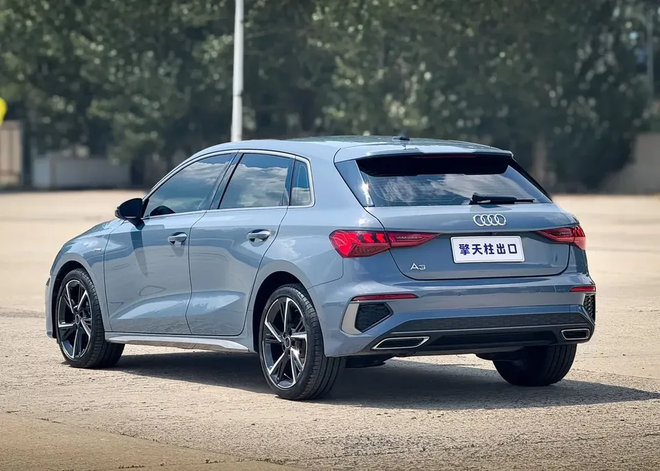 Audi A3 Audi A3 2022 Sportback 35 TFSI RS Kit Speed Type 2022 — thumbnail 2