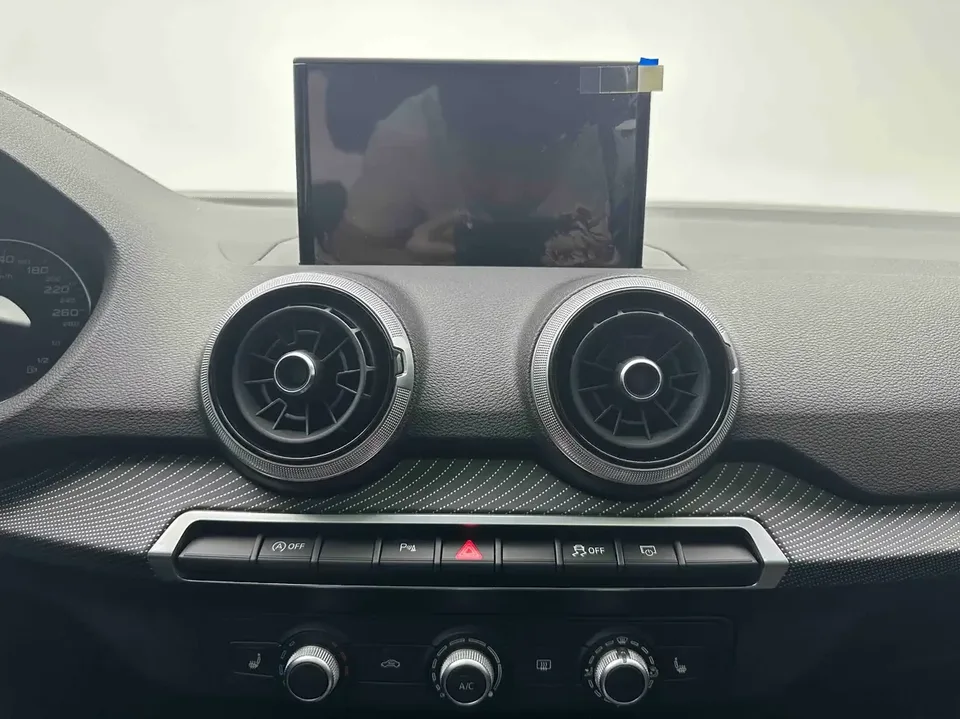 Audi Q2L Audi Q2L 2022 35 TFSI Progressive Elegance 2023 — thumbnail 3
