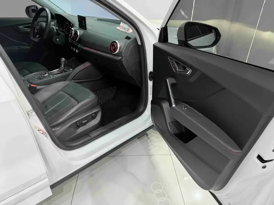 Audi Q2L Audi Q2L 2022 35 TFSI Progressive Dynamic 2022 — thumbnail 3