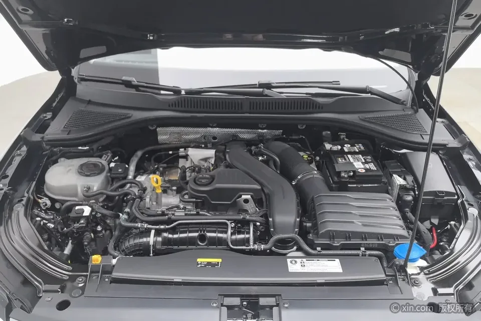 Volkswagen Lavida Lavida 2023 300TSI DSG Full Elegance Edition 2023 — thumbnail 2
