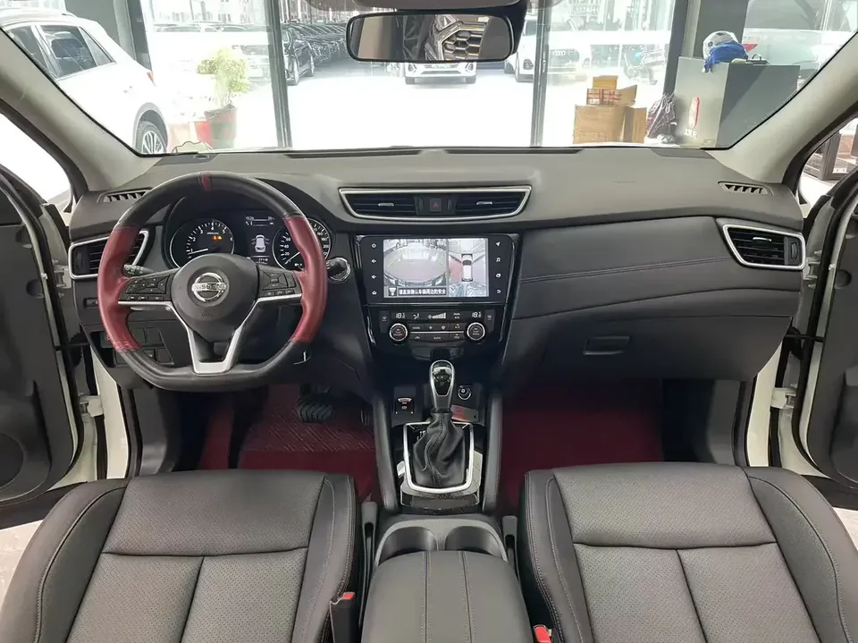 Nissan Qashqai Qashqai 2022 2.0L XV Prem. Deluxe Edition 2023 — thumbnail 3