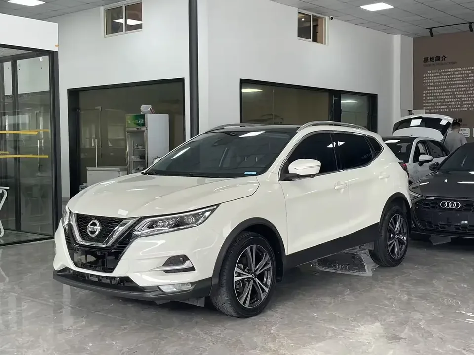 Nissan Qashqai Qashqai 2022 2.0L XV Prem. Deluxe Edition 2023 — photo 1, buy with delivery to Moscow