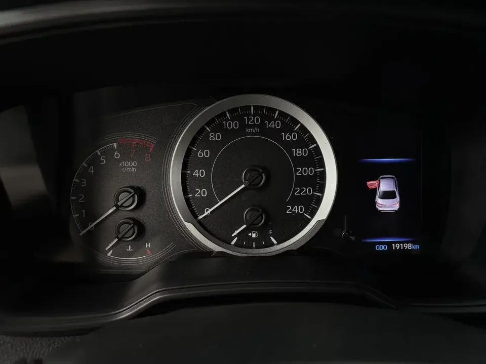 Toyota Levin Lei Ling 2022 185T CVT Sports Edition 2022 — thumbnail 5