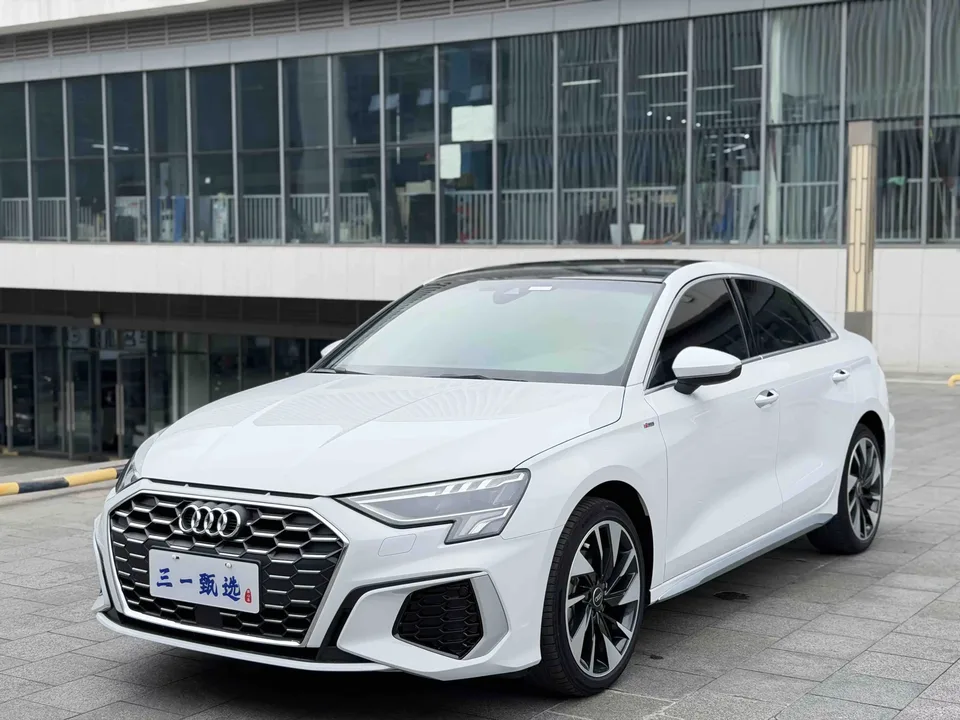 Audi A3 Audi A3 2022 A3L Limousine 35 TFSI Stylish Sports 2022 — photo 1, buy with delivery to Moscow