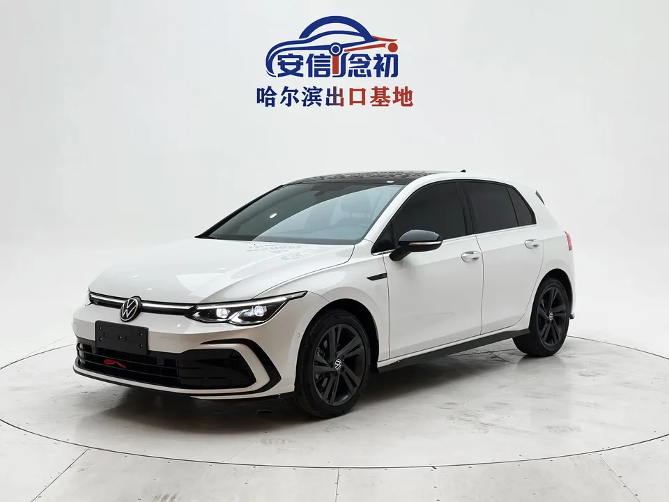 Volkswagen Golf golf 2021 280TSI DSG R-Line 2023 — photo 1, buy with delivery to Moscow