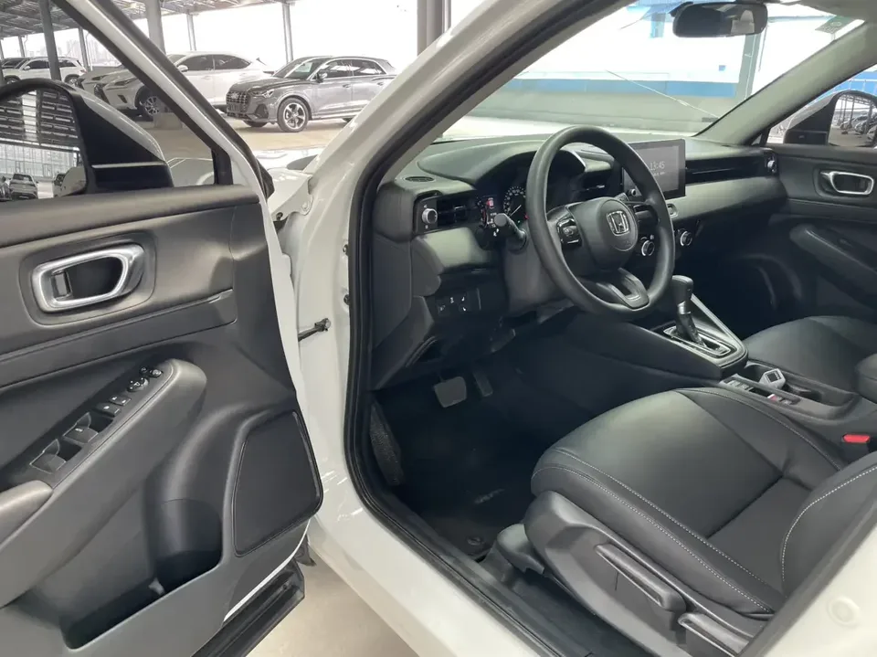 Honda VEZEL Binzhi 2023 1.5L CVT Elite Edition 2023 — thumbnail 4