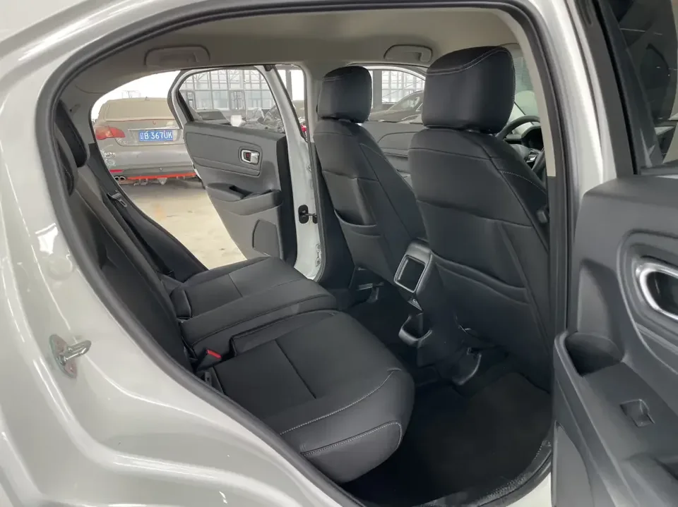 Honda VEZEL Binzhi 2023 1.5L CVT Elite Edition 2023 — thumbnail 5