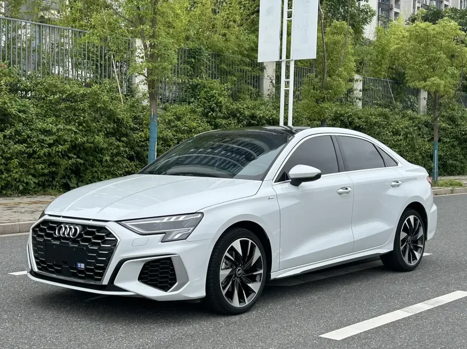 Audi A3 Audi A3 2022 A3L Limousine 35 TFSI Stylish Sports 2022 — photo 1, buy with delivery to Moscow