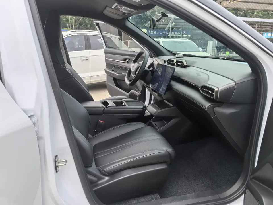 Dongfeng Fengshen L7 EV Fengshen L7 EV 2025 518 Enjoyable Champion Edition 2025 — thumbnail 4