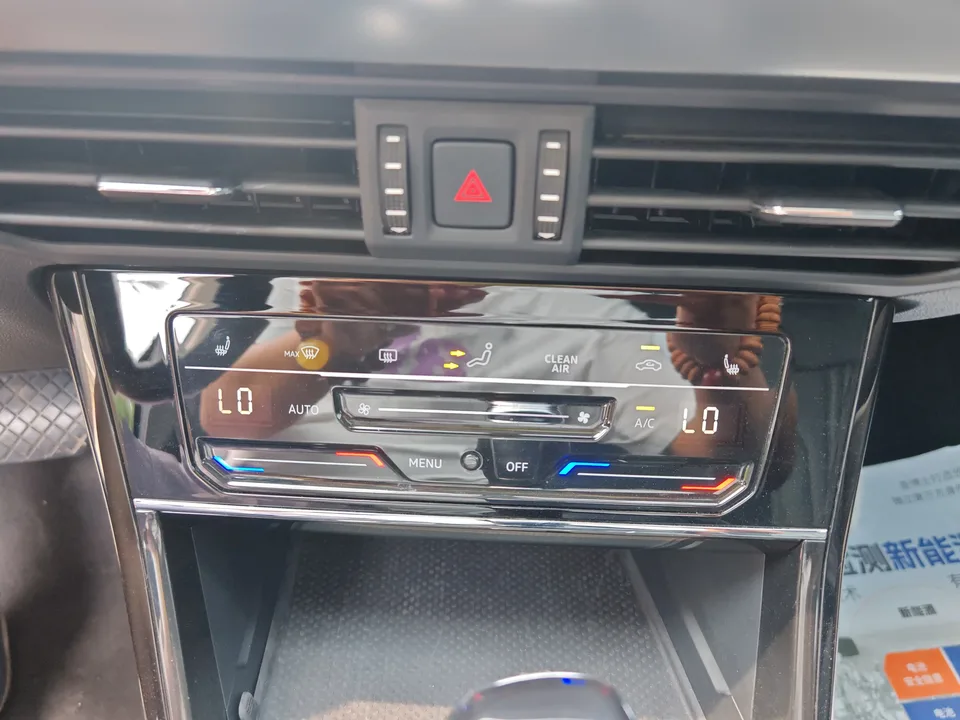 Volkswagen Passat Passat 2022 280TSI Elite Edition 2022 — thumbnail 3