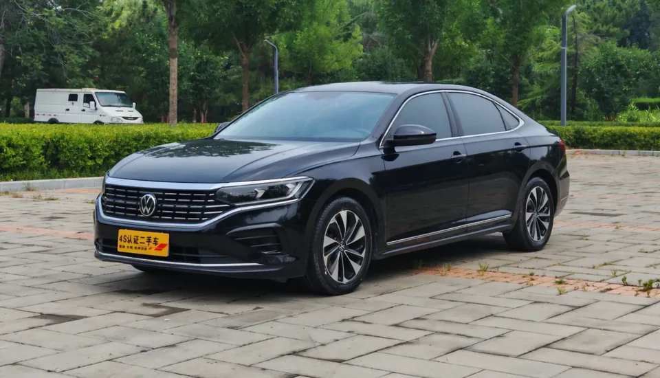 Volkswagen Passat Passat 2022 280TSI Elite Edition 2022 — photo 1, buy with delivery to Moscow
