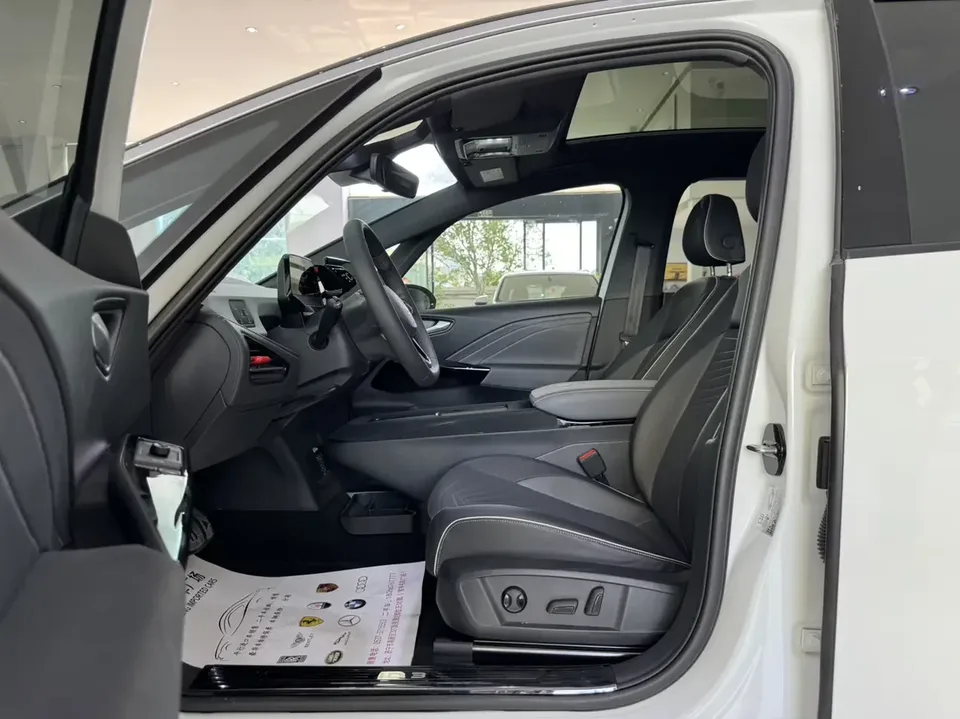 Volkswagen ID.3 Volkswagen ID.3 2024 Outstanding Edition 2024 — thumbnail 5