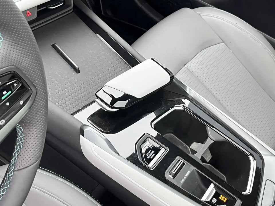 Changan UNI-T Changan UNI-T 2023 Second generation 1.5T premium model 2023 — thumbnail 5