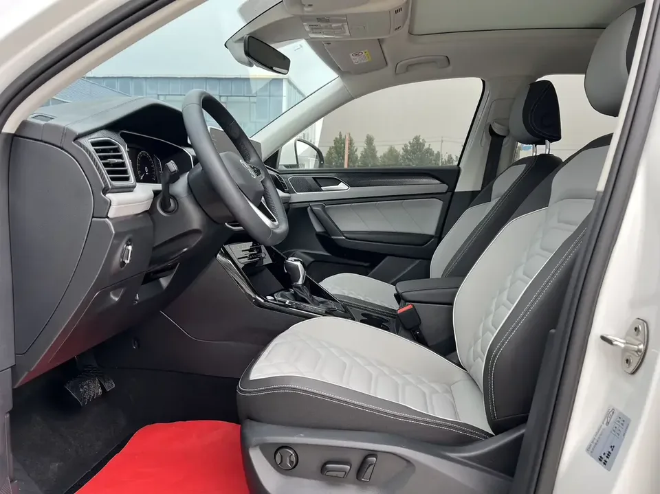Volkswagen Tayron Tanyue 2023 280TSI 2WD Luxury Plus Advanced Edition 2023 — миниатюра 4