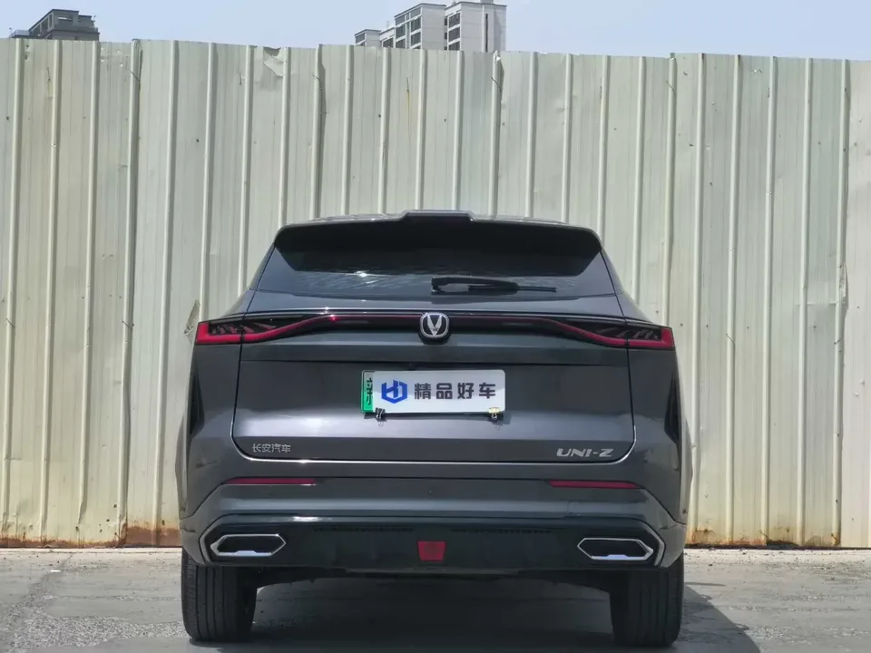 Changan UNI-Z PHEV Changan UNI-Z PHEV 2024 Blue Whale iDD 125KM Excellence 2024 — thumbnail 2