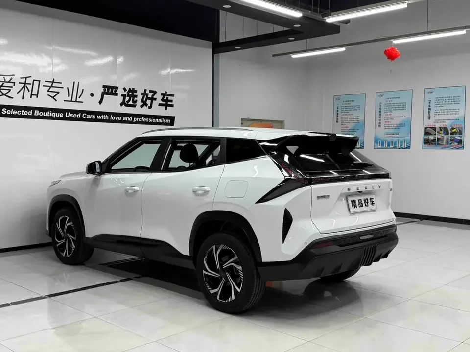Geely Atlas Boyue 2024 1.5TD Dragon Edition 2025 — thumbnail 4