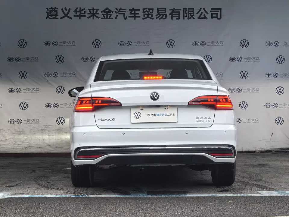 Volkswagen Bora Bora 2023 280TSI DSG Comfort Edition 2024 — thumbnail 5