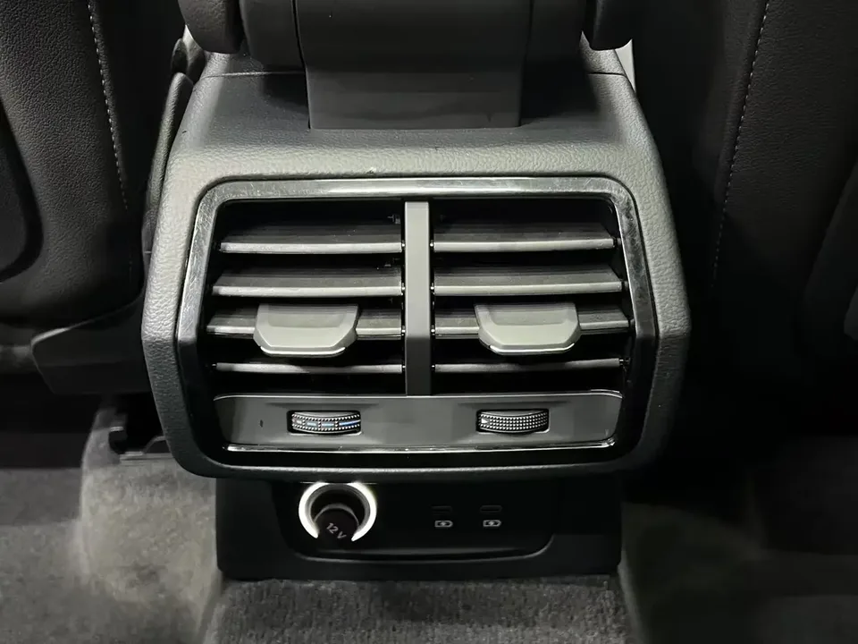 Audi Q3 Audi Q3 2022 35 TFSI Stylish Dynamic 2022 — thumbnail 3