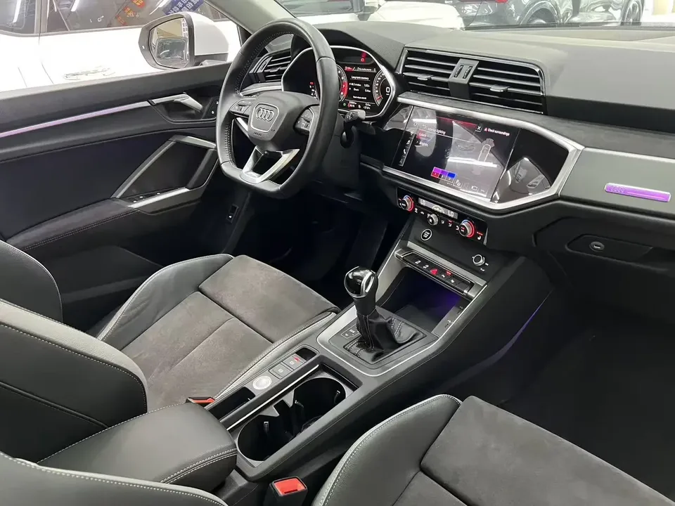 Audi Q3 Audi Q3 2022 35 TFSI Stylish Dynamic 2022 — thumbnail 5
