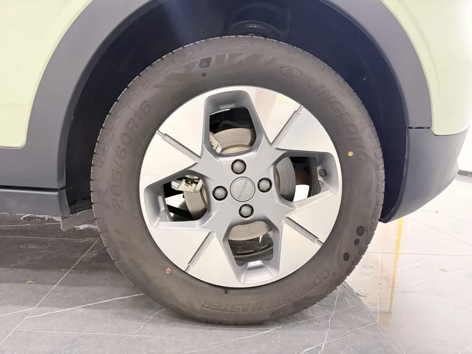 Geely Star Wish Star Wish 2025 UP 410km Exploration+ 2024 — thumbnail 3