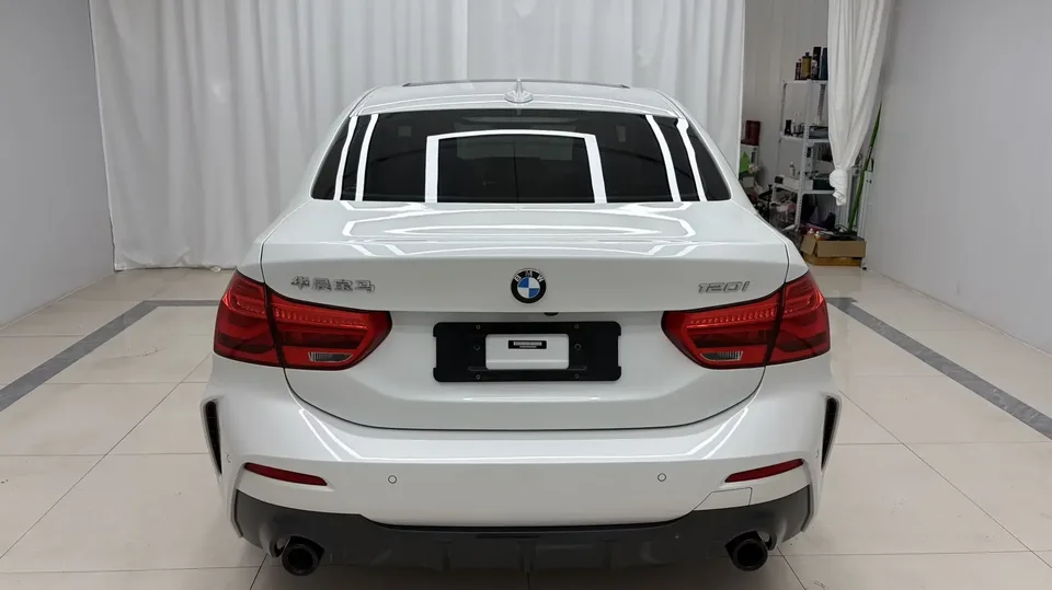 BMW 1 Series BMW 1 Series 2021 120i M Sport Night Edition 2022 — thumbnail 2