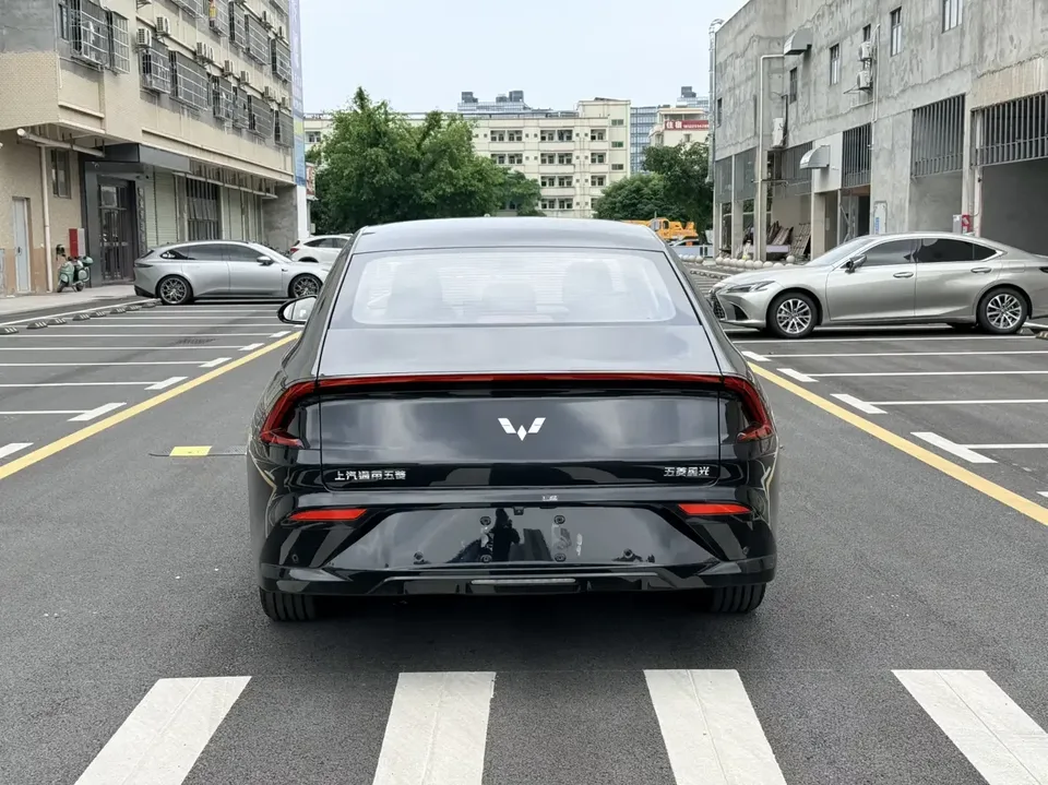 Wuling Starlight EV Wuling Starlight EV 2024 Co-creation version 510 advanced version 2026 — thumbnail 2