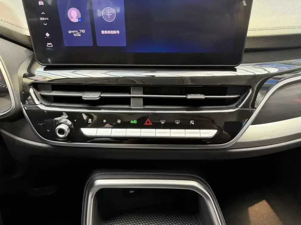 Haval H6 Haval H6 2023 National Trend Edition 1.5T Automatic City Edition 2023 — thumbnail 3