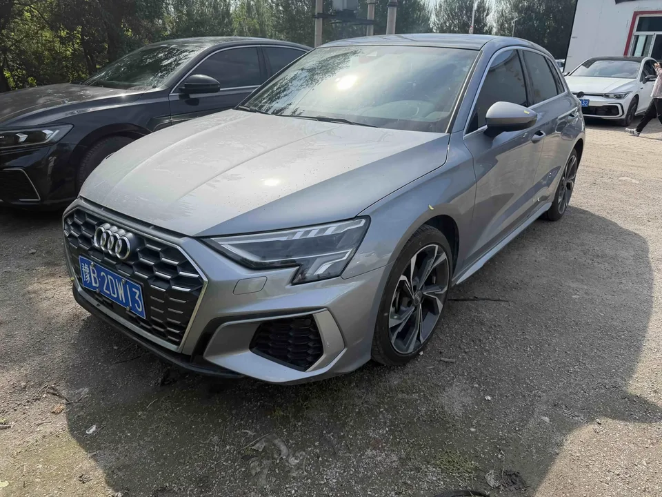 Audi A3 Audi A3 2022 Sportback 35 TFSI Luxury Sports 2022 — photo 1, buy with delivery to Moscow
