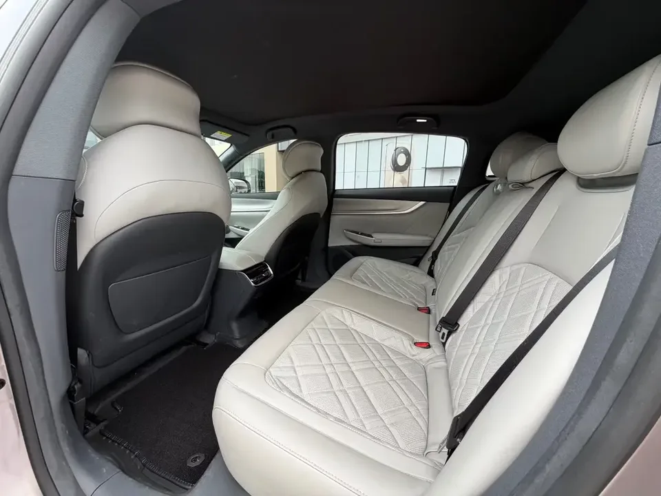 Changan Qiyuan A07 Changan Qiyuan A07 2024 Pure Electric 515 Premium 58.9kWh 2024 — thumbnail 3