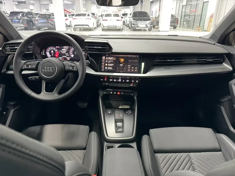 Audi A3 Audi A3 2023 Sportback 35 TFSI facelift: stylish and elegant 2023 — thumbnail 3