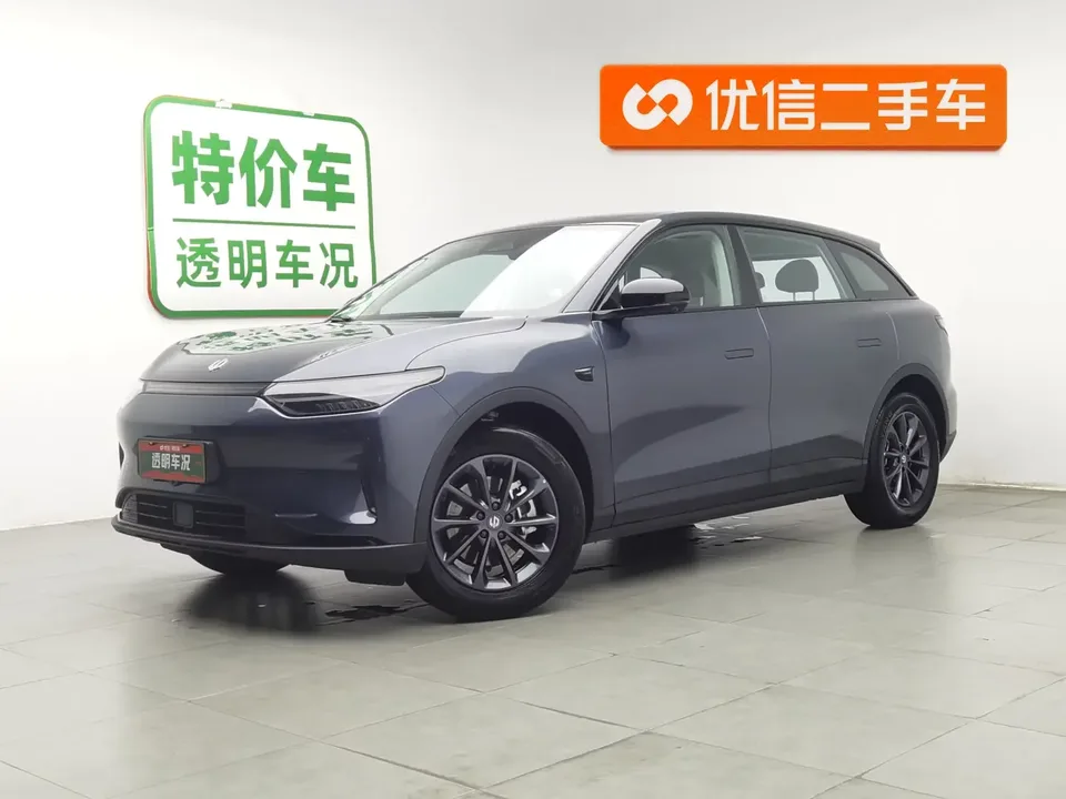 Leapmotor Zero running C11 Zero running C11 2023 500 Comfort Edition 2023 — photo 1, buy with delivery to Moscow