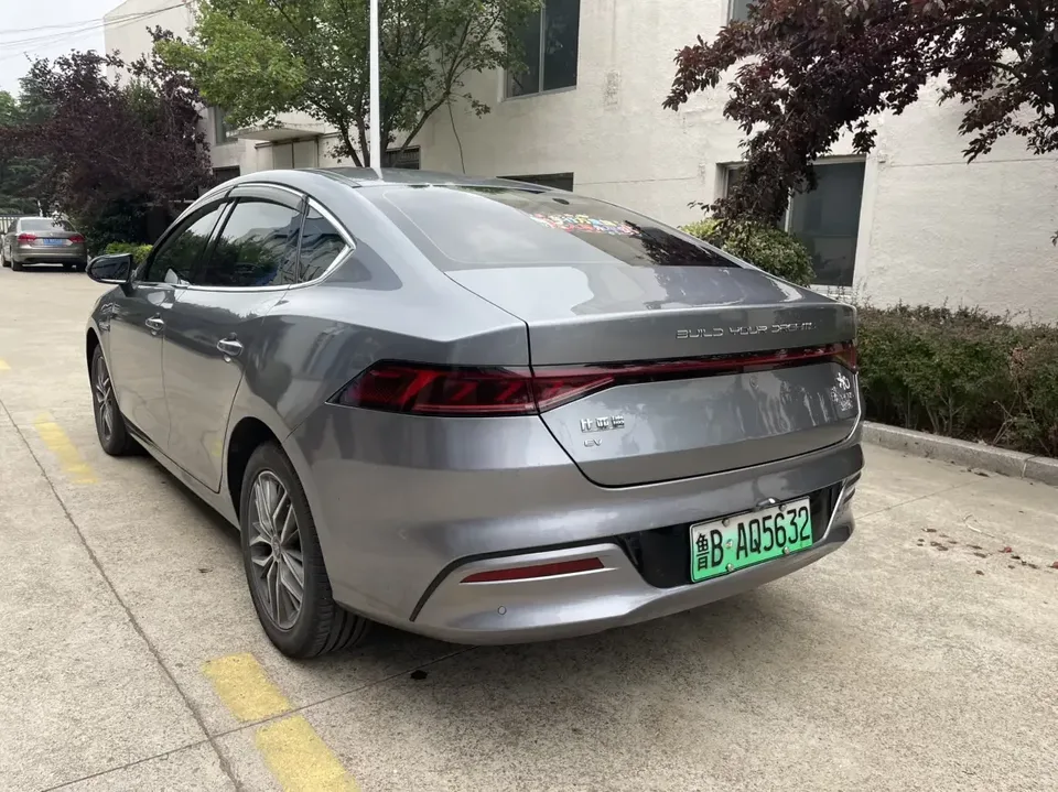 BYD Qin PLUS EV Qin PLUS EV 2023 510KM Travel Edition 2024 — thumbnail 2